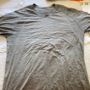 Lululemon Men Shirt